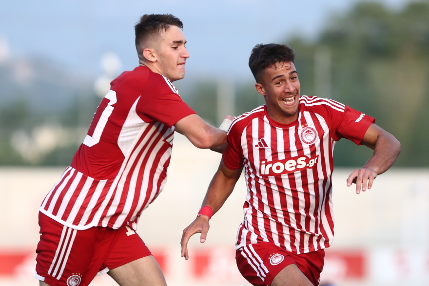 Ολυμπιακός: Τα αδέλφια Κωστούλα σκόραραν με διαφορά λίγων ωρών απέναντι στον Παναθηναϊκό 