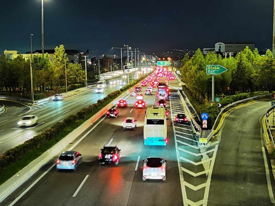 Κίνηση τώρα: Δίωρο χάος στον Κηφισό εξαιτίας τριών τροχαίων