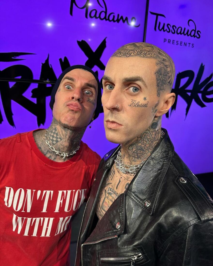 Τράβις Μπάρκερ: Προσπάθησε να «πνίξει» το κέρινο ομοίωμά του στο Μαντάμ Τισό