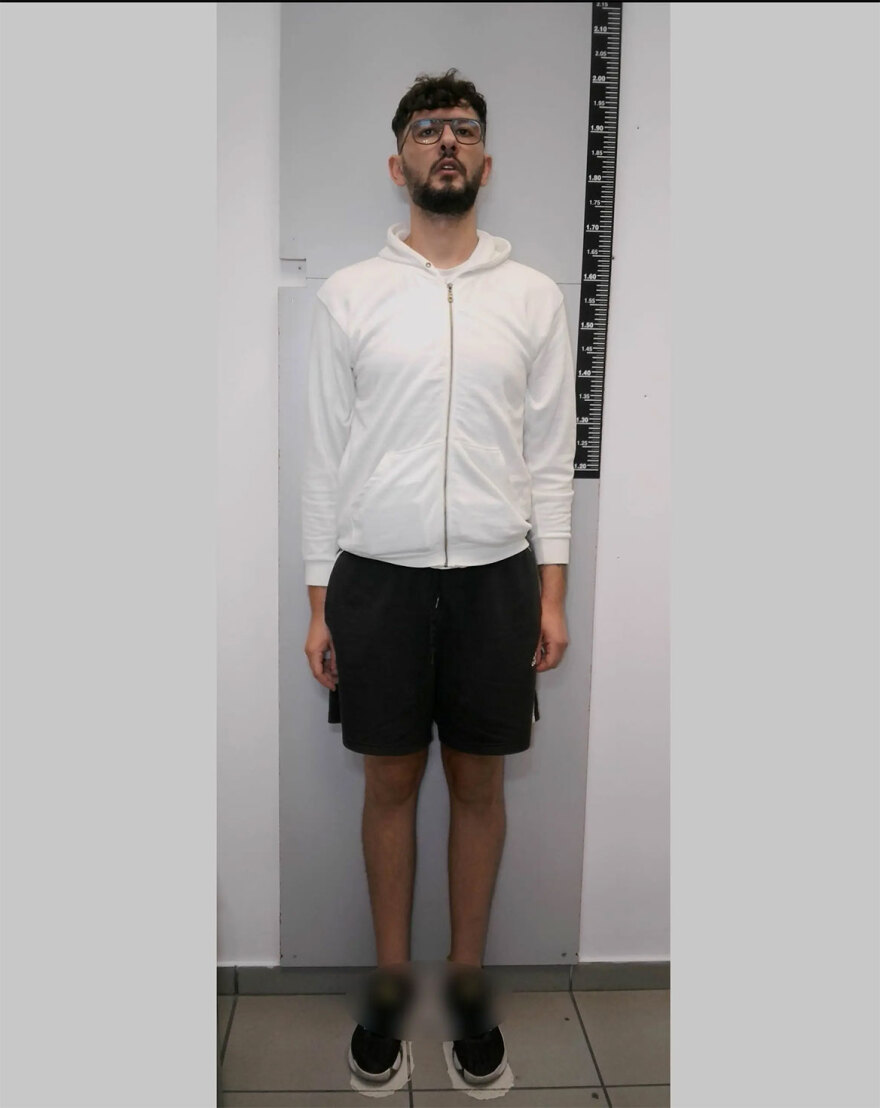 Αυτός είναι ο 25χρονος Αλβανός που ρήμαζε σπίτια στο Πικέρμι - Στα €120.000 υπολογίζεται η λεία του