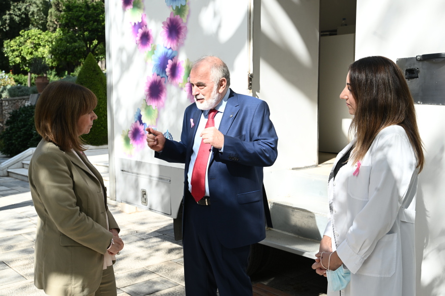 Στο Προεδρικό Μέγαρο η κινητή μονάδα μαστογραφίας 