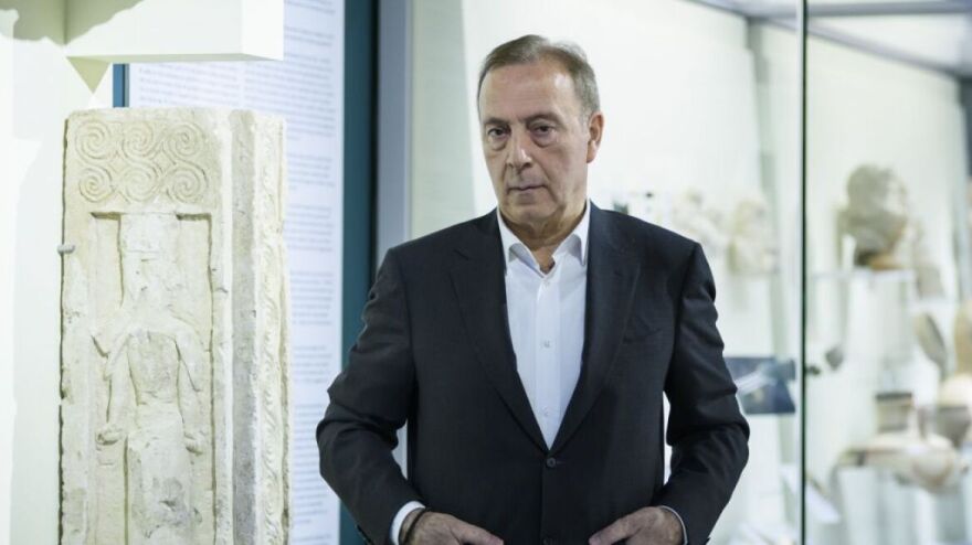 «Να πάρεις ολόκληρο τον ναό με τις Καρυ… τέτοιες» - Η λαίδη Έλγιν και ο ρόλος της στην κλοπή των Γλυπτών του Παρθενώνα