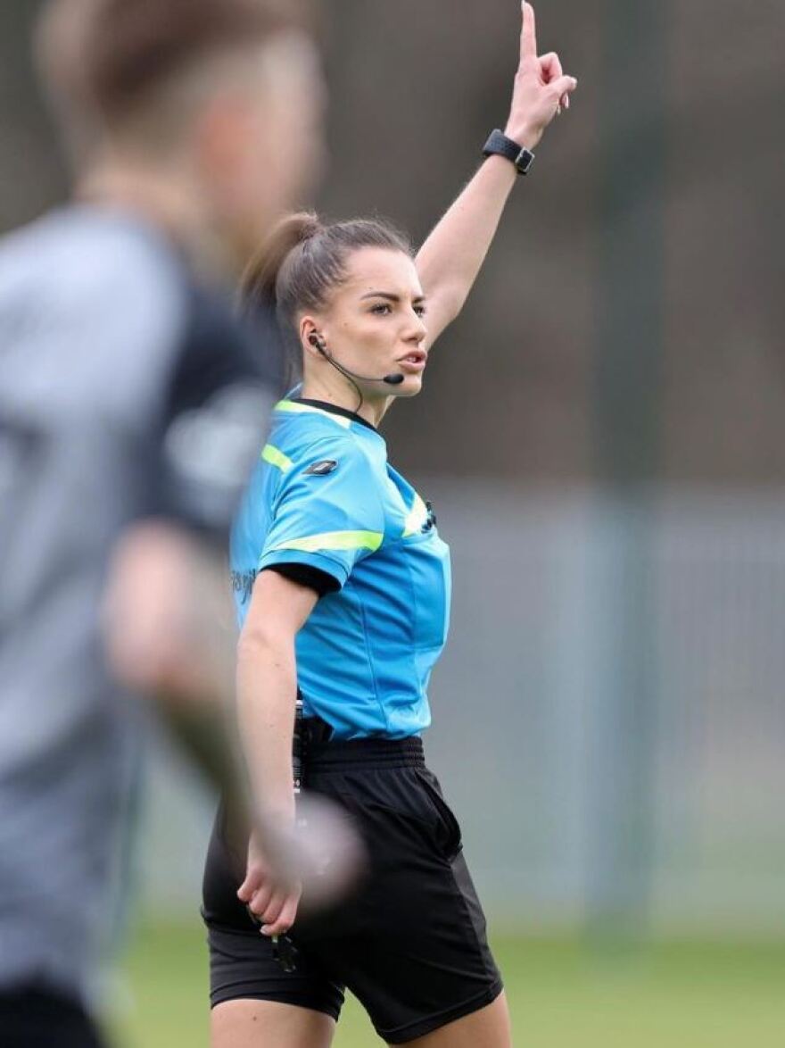 Στεφάνσκι: Ο διαιτητής του Μαρσέιγ - ΑΕΚ είναι ζευγάρι με την πιο σέξι ρέφερι στον κόσμο και λατρεύουν την Ελλάδα 