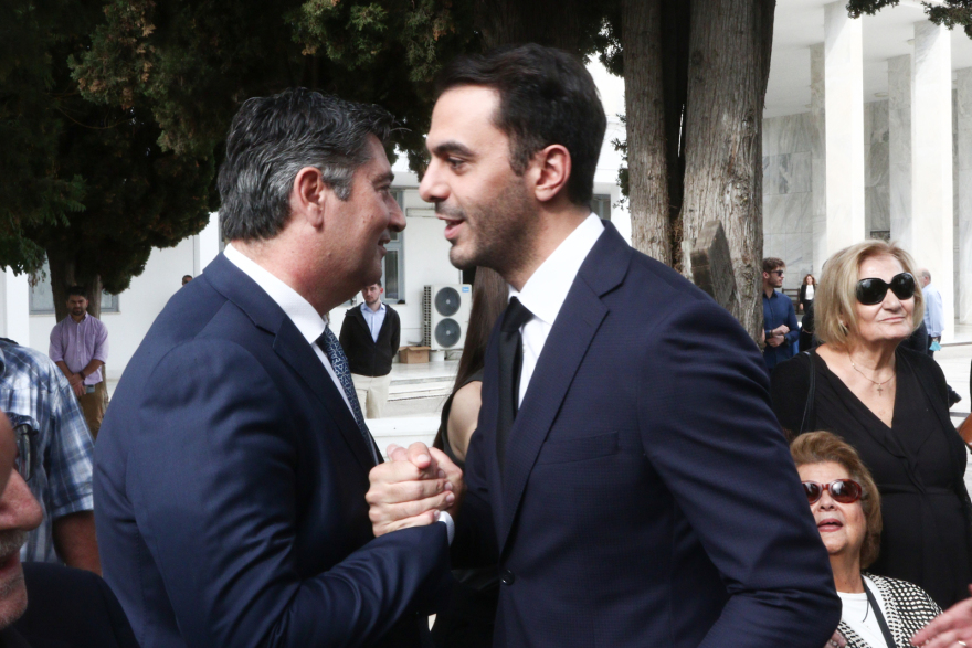 Φώφη Γεννηματά: Όλο το ΠΑΣΟΚ στο Α' Νεκτροταφείο για τα 2 χρόνια από τον θάνατό της