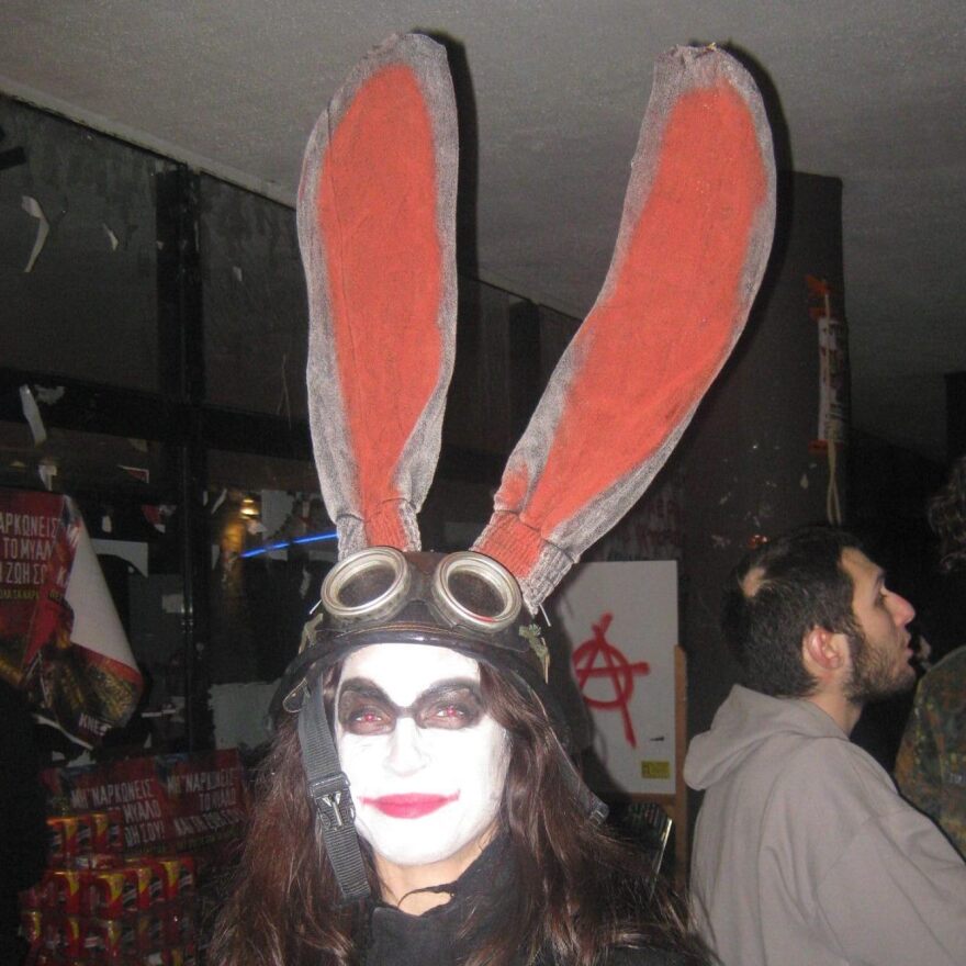 Θεσσαλονίκη: Θλίψη για την 42χρονη που σκότωσε ο πατέρας της - «Ετοιμαζόταν να πάει σε rave party»