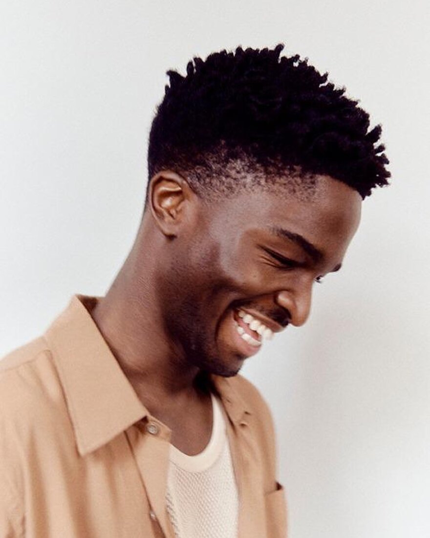 Ποιος είναι ο Γάλλος ηθοποιός που «έκλεψε» την καρδιά της Έμιλι Ραταϊκόφσκι