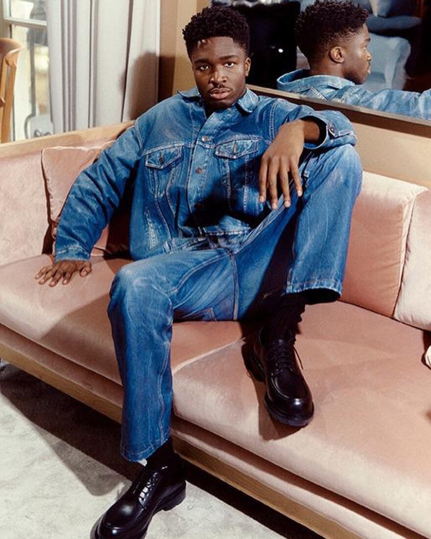 Ποιος είναι ο Γάλλος ηθοποιός που «έκλεψε» την καρδιά της Έμιλι Ραταϊκόφσκι