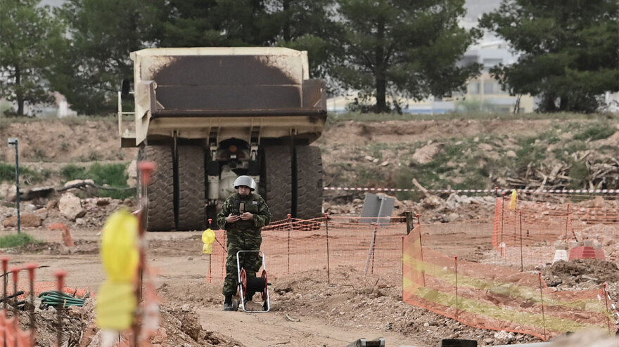 Λεωφόρος Ποσειδώνος: Η στιγμή της εξουδετέρωσης της βόμβας του Β΄ Παγκοσμίου Πολέμου