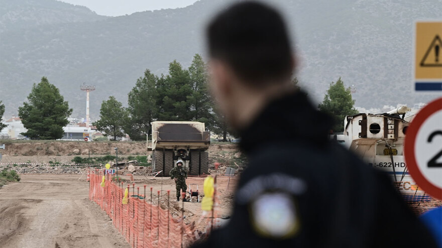 Λεωφόρος Ποσειδώνος: Η στιγμή της εξουδετέρωσης της βόμβας του Β΄ Παγκοσμίου Πολέμου