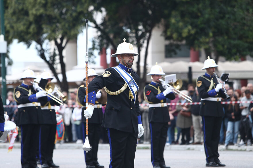 Θεσσαλονίκη: «Μάγεψαν» οι μπάντες των Ενόπλων Δυνάμεων και οι σπουδαστές της ΣΣΑΣ (βίντεο και φωτογραφίες)