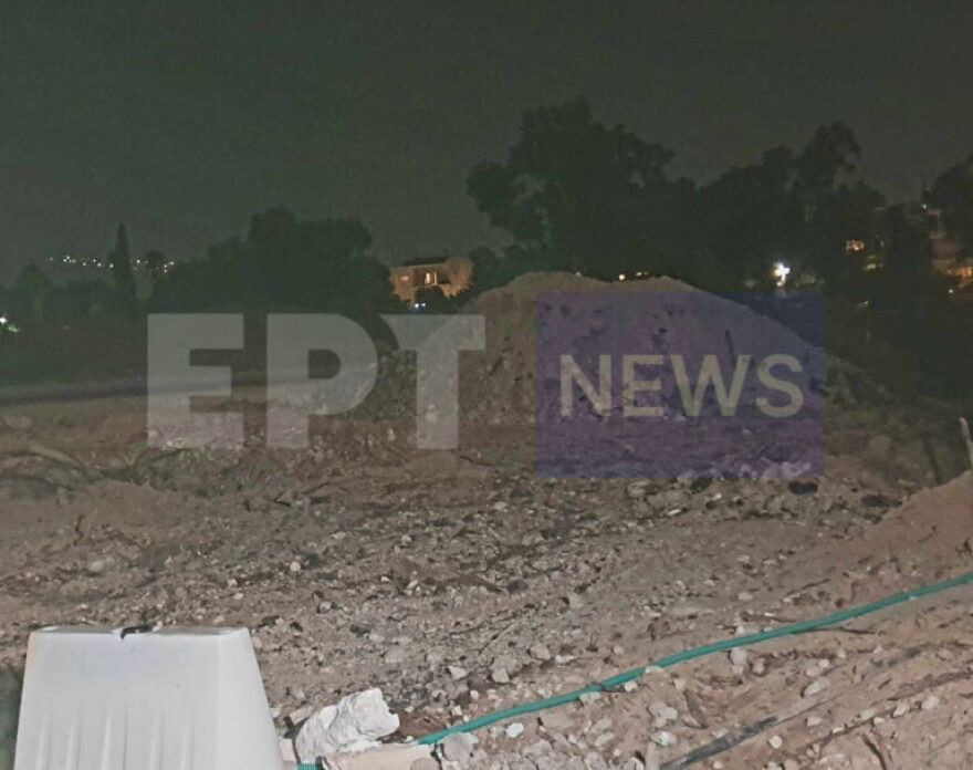 Λεωφόρος Ποσειδώνος: Η στιγμή της εξουδετέρωσης της βόμβας του Β΄ Παγκοσμίου Πολέμου