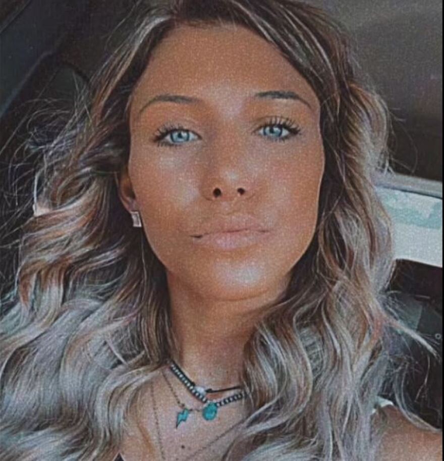 Μιζούρι: 24χρονη καθηγήτρια έστελνε γυμνές φωτογραφίες σε 16χρονο μαθητή και του ζητούσε να κάνουν σεξ