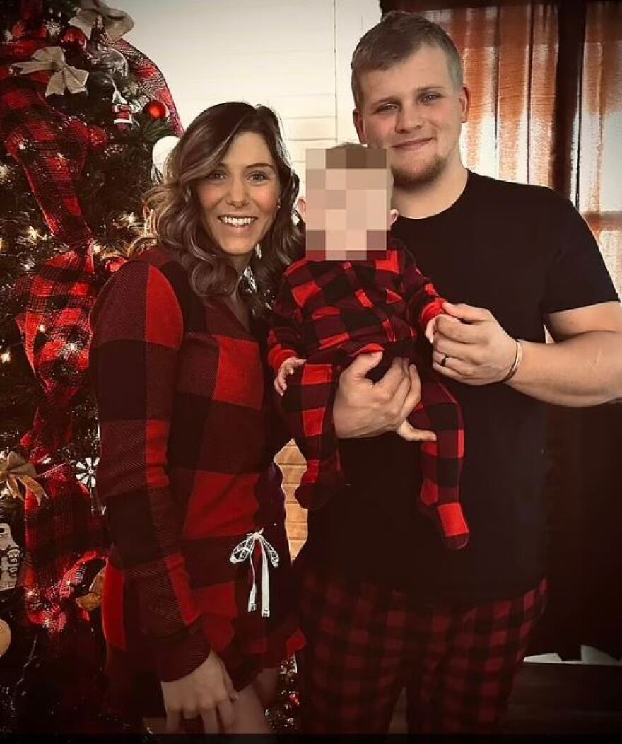 Μιζούρι: 24χρονη καθηγήτρια έστελνε γυμνές φωτογραφίες σε 16χρονο μαθητή και του ζητούσε να κάνουν σεξ