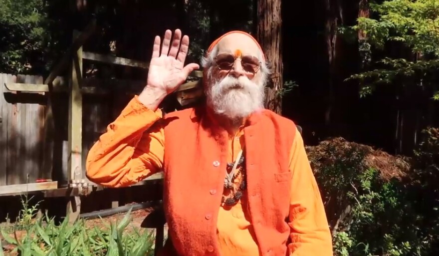 Goa Gil: Πέθανε ο θρύλος της ψυχεδελικής μουσικής σε ηλικία 72 ετών