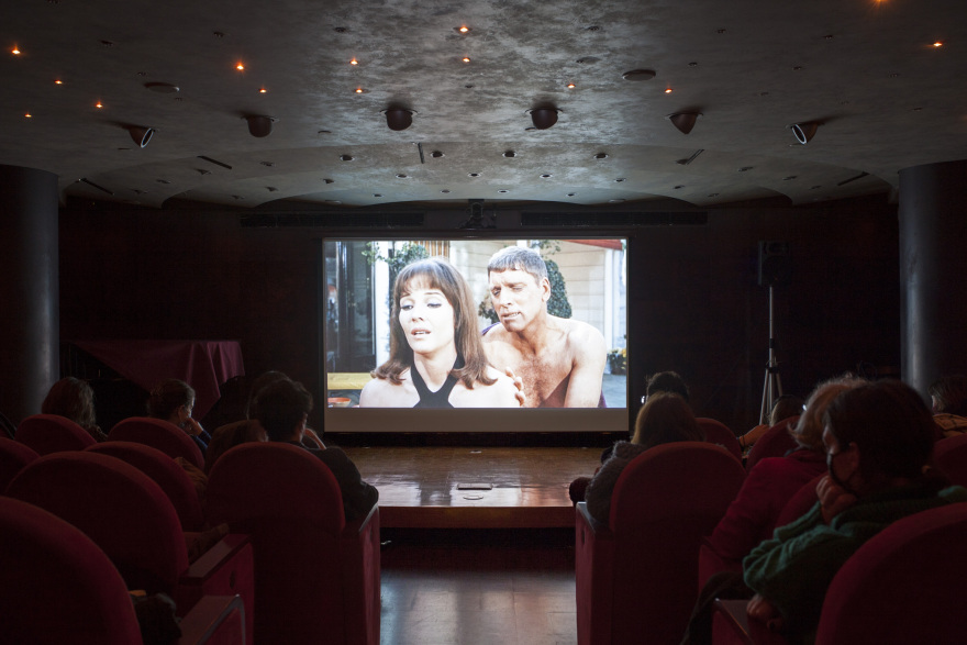 Ίδρυμα Θεοχαράκη - Ways to lose energy: Η έκθεση θέτει ερωτήματα σχετικά με την παραγωγή και απώλεια ενέργειας