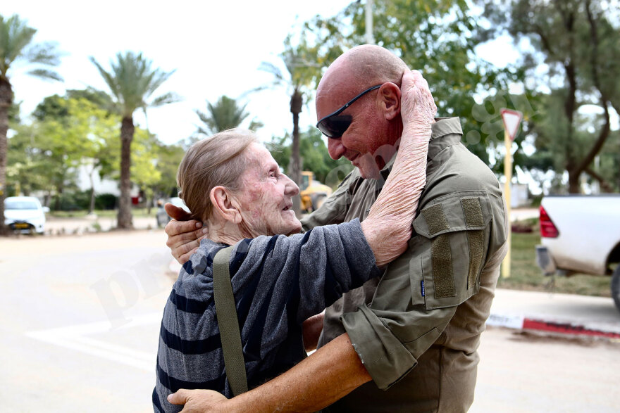 Πόλεμος στο Ισραήλ: Το protothema.gr στο κιμπούτς του Κισουφίμ - Οι μαρτυρίες των επιζώντων της σφαγής από τη Χαμάς