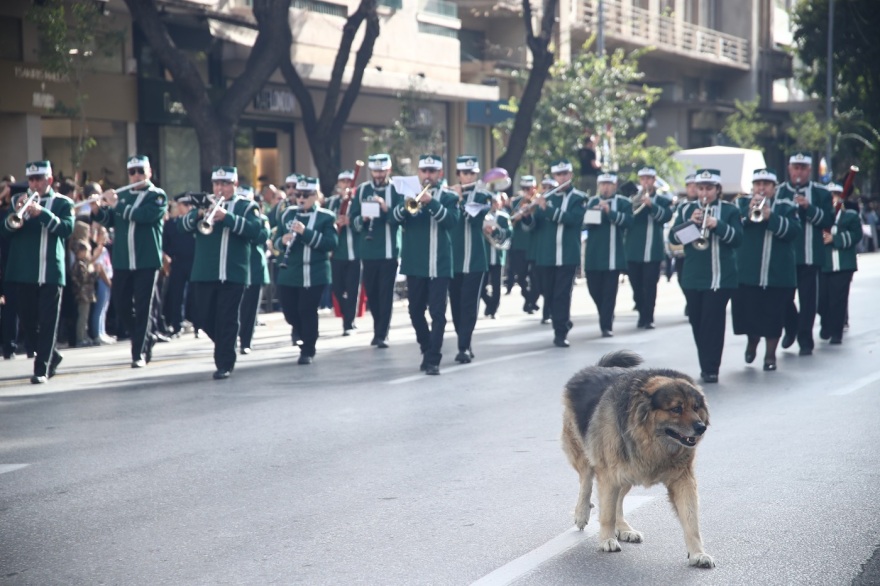 Θεσσαλονίκη: Η μαθητική παρέλαση για την 28η Οκτωβρίου - Δείτε βίντεο και φωτογραφίες