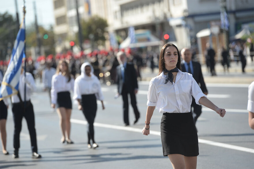 28η Οκτωβρίου: Η μαθητική παρέλαση στην Αθήνα σε εικόνες