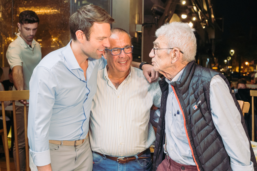 Κασσελάκης: Η συνάντηση με τον Γιάννη Μπουτάρη - Επαφές με νέους επιχειρηματίες και ανθρώπους του πολιτισμού