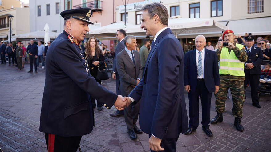 Στα Χανιά ο Κυριάκος Μητσοτάκης για τον εορτασμό της 28ης Οκτωβρίου - «Πυλώνας σταθερότητας η Ελλάδα»