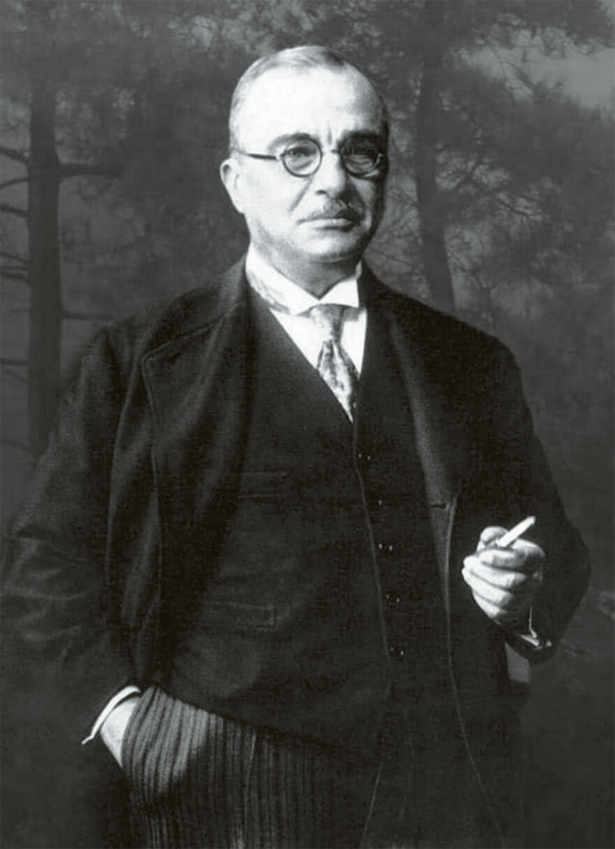 Επέτειος 28ης Οκτωβρίου 1940 - Κοσμοσυρροή στην οικία Μεταξά, εκεί που ακούστηκε το ιστορικό «Όχι» - Δείτε φωτογραφίες