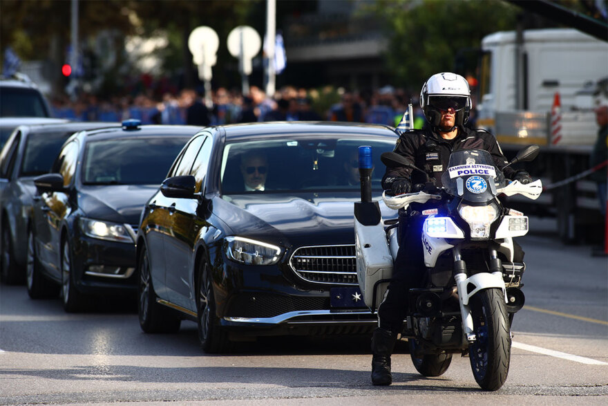 28η Οκτωβρίου: «Μόνο οι ελεύθερες ψυχές φυλάνε ελεύθερες πατρίδες» - Το μήνυμα του Ίκαρου της ομάδας «ΖΕΥΣ»