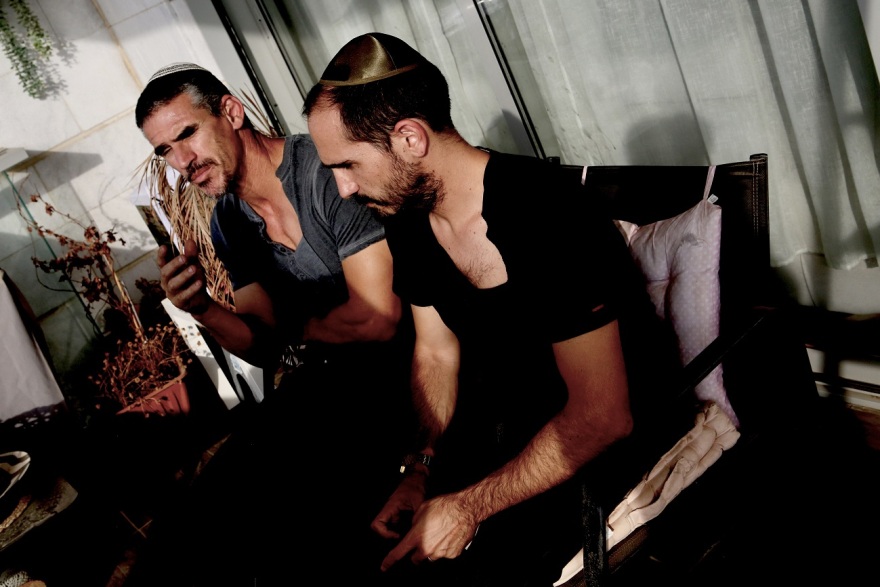 Ισραήλ: Η Χαμάς δολοφόνησε την αδερφή τους και μετά πέθανε η μητέρα τους - Η τραγική ιστορία των αδερφών Σενιόρ 