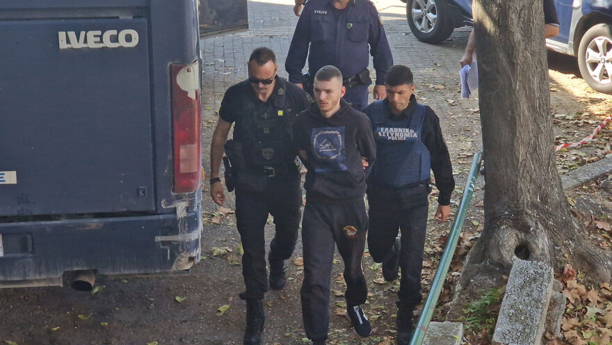 Θεσσαλονίκη: Με σοβαρές κρανιοεγκεφαλικές κακώσεις νοσηλεύονται δύο τραυματίες από τη συμπλοκή οπαδών