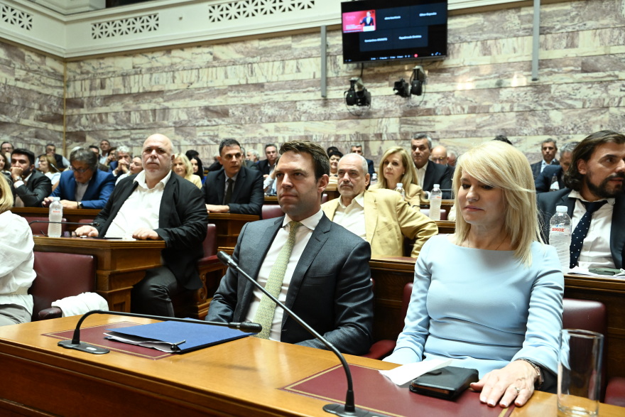 Κασσελάκης: Κάνει κακό σε όλους μας η εσωκομματική σύγκρουση, να πέσουν οι τόνοι της αντιπαράθεσης