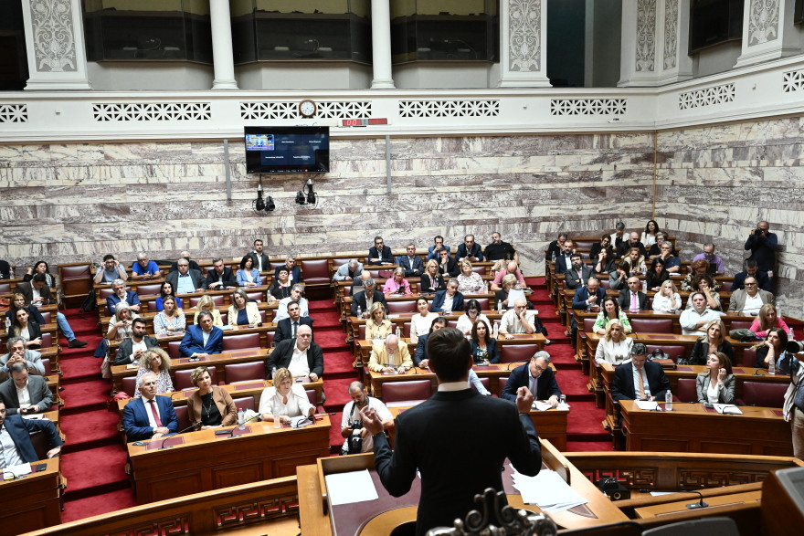 Κασσελάκης: Κάνει κακό σε όλους μας η εσωκομματική σύγκρουση, να πέσουν οι τόνοι της αντιπαράθεσης