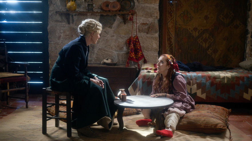 Η Μάγισσα: Η Πολυξένη ξεσκεπάζει τη Θεοφανώ και τον Φρίξο στον Βρώτσο 