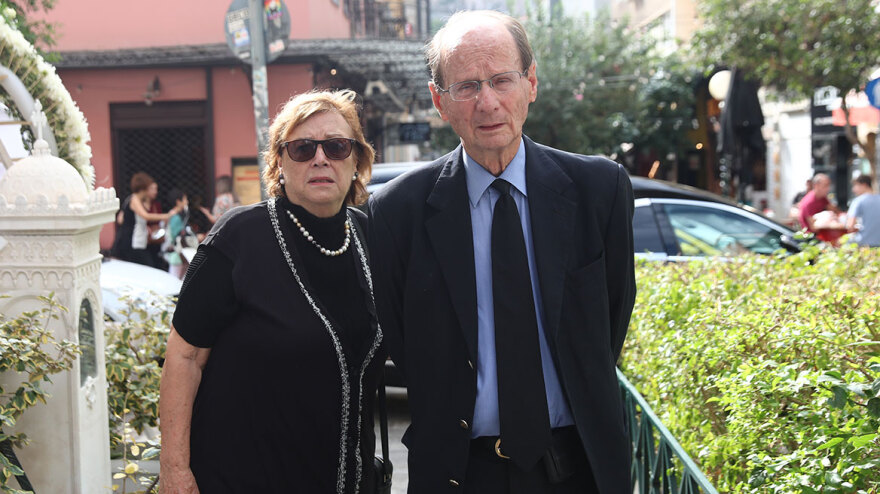 Πέτρος Θέμελης: Συγκίνηση στο τελευταίο αντίο στον σπουδαίο αρχαιολόγο