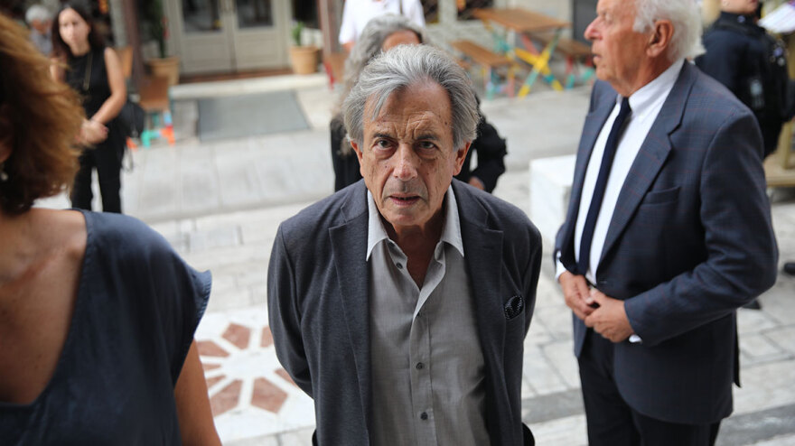 Πέτρος Θέμελης: Συγκίνηση στο τελευταίο αντίο στον σπουδαίο αρχαιολόγο