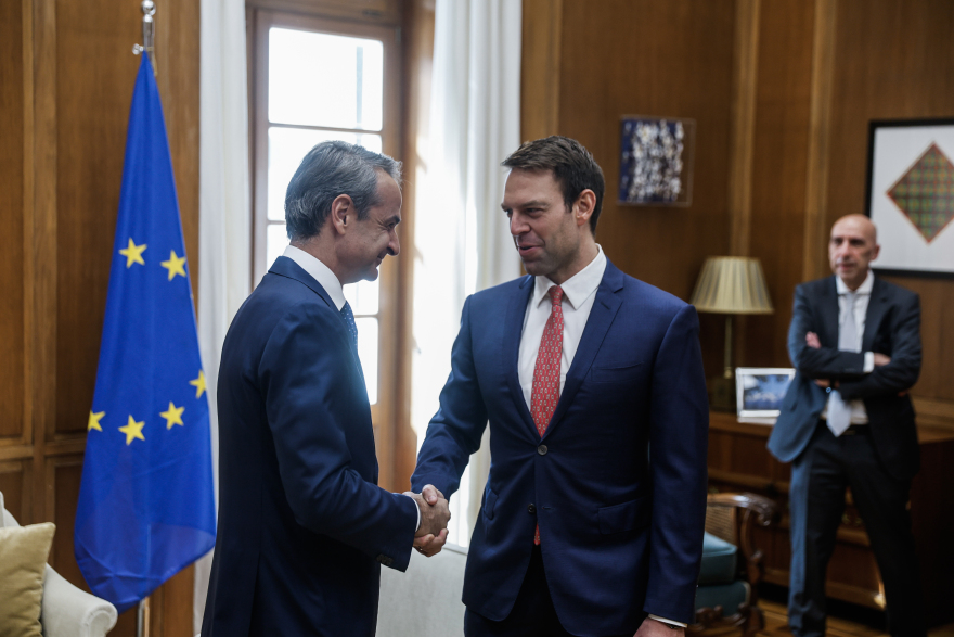 Τετ α τετ μίας ώρας είχαν Μητσοτάκης και Κασσελάκης - Τι συζήτησαν μπροστά και πίσω από τις κάμερες