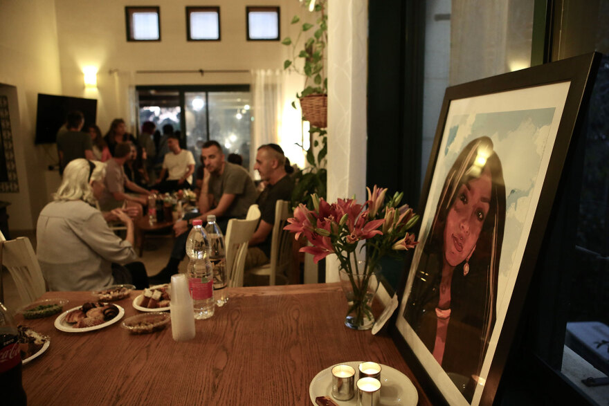 Πόλεμος στο Ισραήλ: Νεκρός από τον IDF ένας από τους τρομοκράτες της Χαμάς που μετέφερε γυμνή τη Σάνι Λουκ