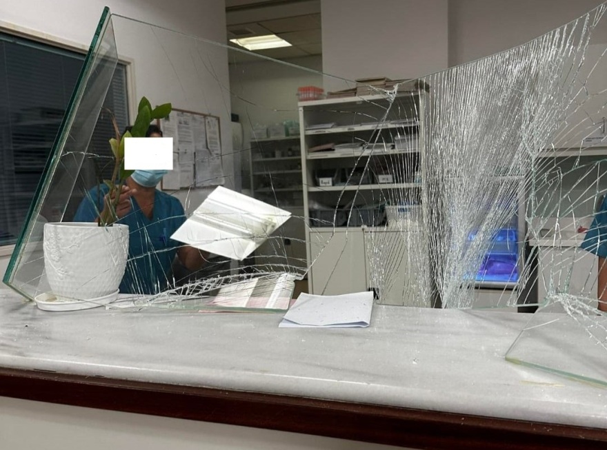 Νοσοκομείο Αγρινίου: Συνελήφθη 30χρονος που τα έκανε «λαμπόγυαλο» στα Επείγοντα