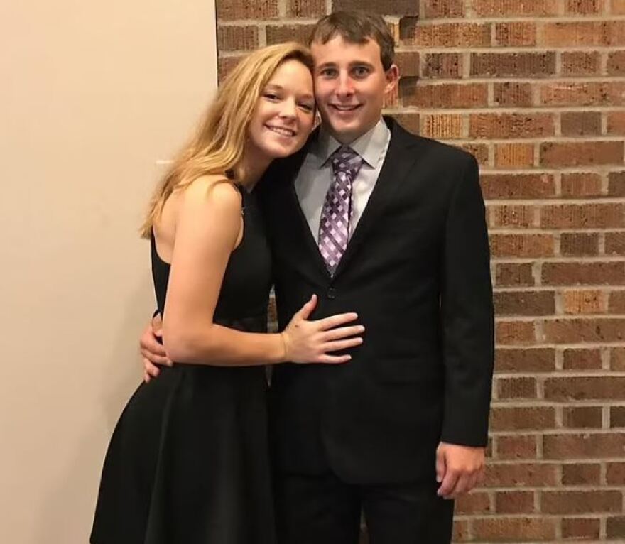 ΗΠΑ: Για σεξουαλική κακοποίηση 14χρονου κατηγορείται 24χρονη δασκάλα - Είχε παντρευτεί πριν από 58 ημέρες