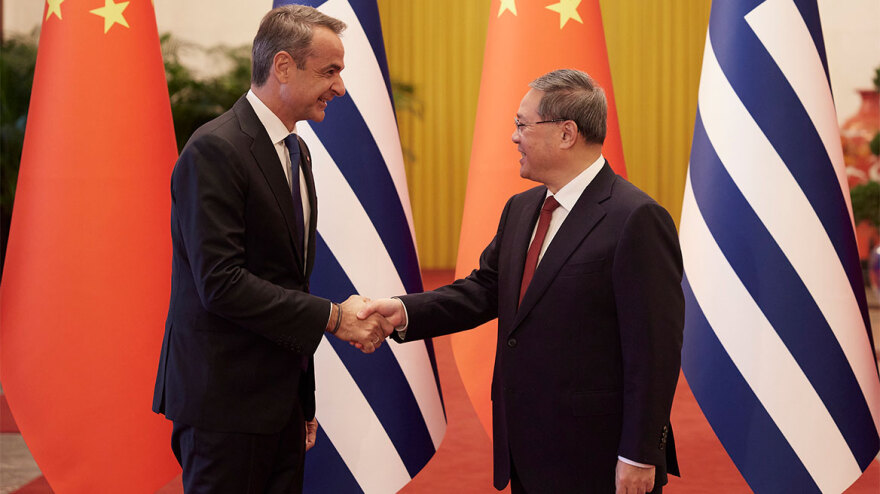 Σε θερμό κλίμα η συνάντηση Μητσοτάκη - Λι Τσιανγκ στο Πεκίνο - Τι είπε ο πρωθυπουργός  
