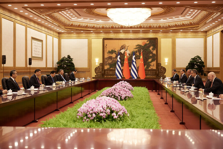 Κυριάκος Μητσοτάκης: Συναντήθηκε με τον Σι Τζινπίνγκ - «Ελλάδα και Κίνα έχουν μια ισχυρή οικονομική σχέση»