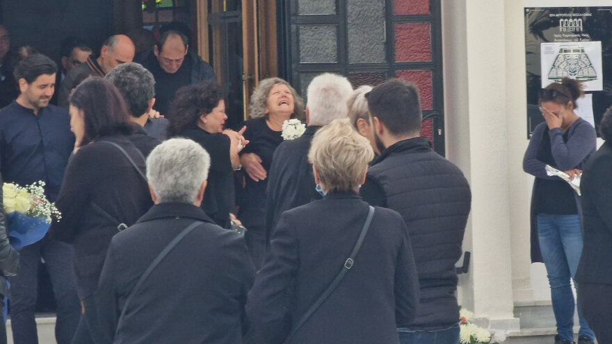 Συγκλόνισε η μητέρα της 40χρονης που σκοτώθηκε στο τροχαίο με λεωφορείο του ΟΑΣΘ: «Μη φεύγεις αγάπη μου, γύρνα σπίτι»