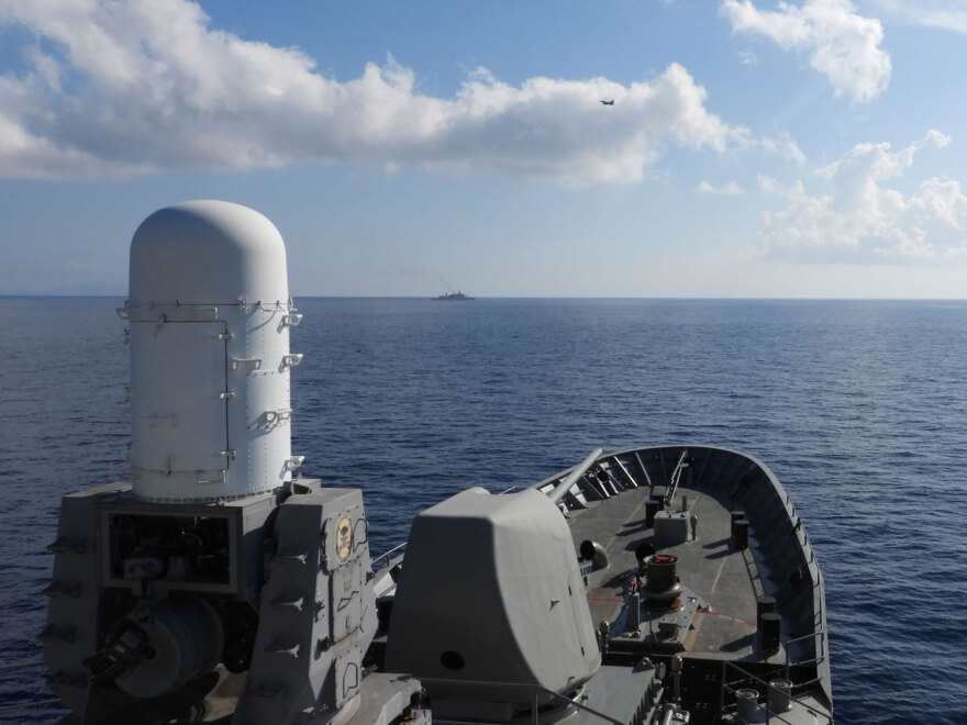 Φρεγάτες, υποβρύχια και αεροσκάφη στην επιχειρησιακή εκπαίδευση του Πολεμικού Ναυτικού στο Μυρτώο Πέλαγος