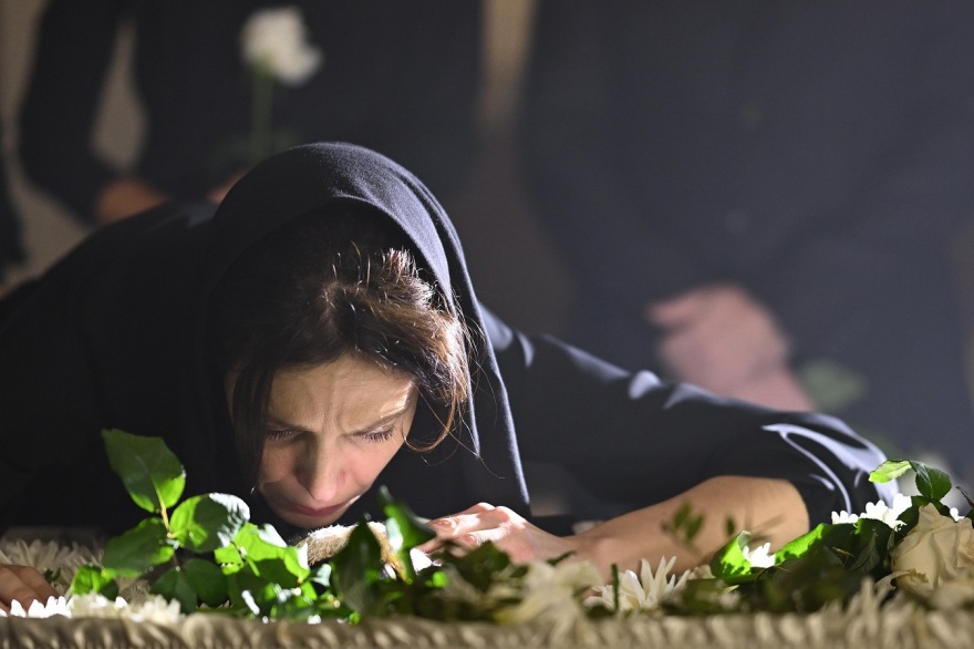 Σασμός: Συγκλονίζει ο θρήνος της Βασιλικής