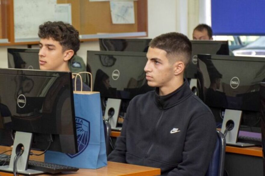 Πολεμική Αεροπορία: Μαθητές Λυκείου πέταξαν με εκπαιδευτικά αεροσκάφη - Δείτε φωτογραφίες