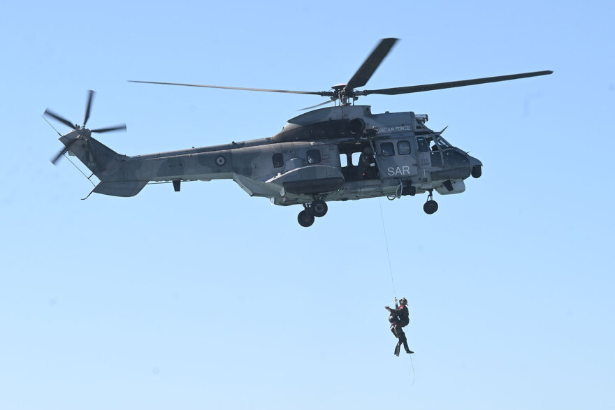Δένδιας από το Φλοίσβο: Οι Έλληνες μπορούν να  είναι βέβαιοι για την αποτελεσματική υπεράσπιση της εθνικής κυριαρχίας