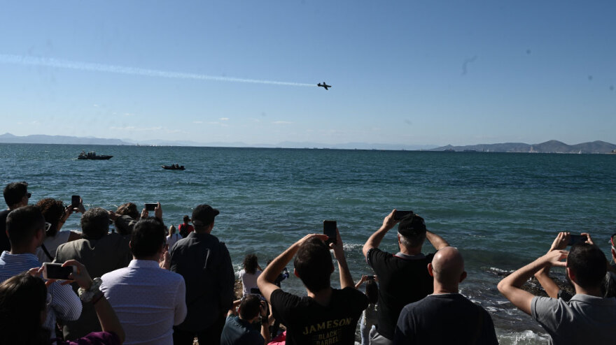 Δένδιας από το Φλοίσβο: Οι Έλληνες μπορούν να  είναι βέβαιοι για την αποτελεσματική υπεράσπιση της εθνικής κυριαρχίας