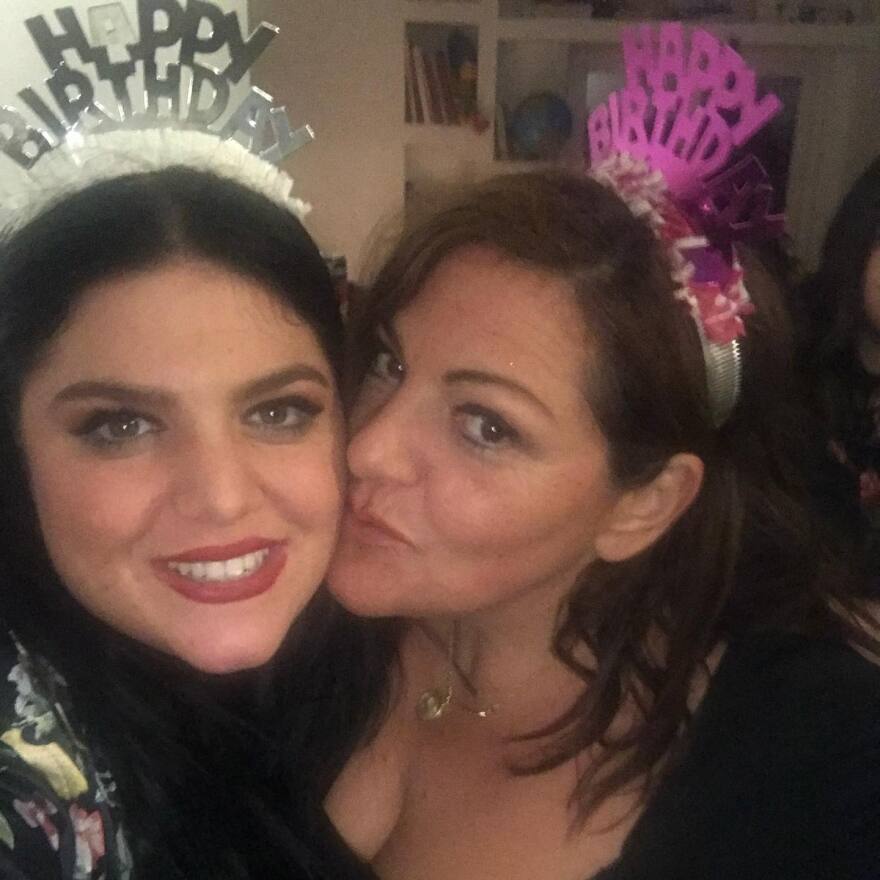 Μπάρκα σε Σταυροπούλου: Κλαίω από ευτυχία που θα λέω σε όλη μου τη ζωή ότι είμαι η «κόρη της Βίκυς»