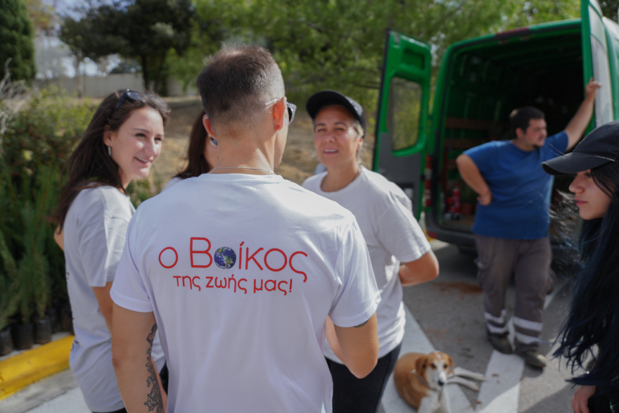 Βίκος Α.Ε.: Πνοή στο αστικό τοπίο, με τη φύτευση ακόμη 1.000 δενδρυλλίων