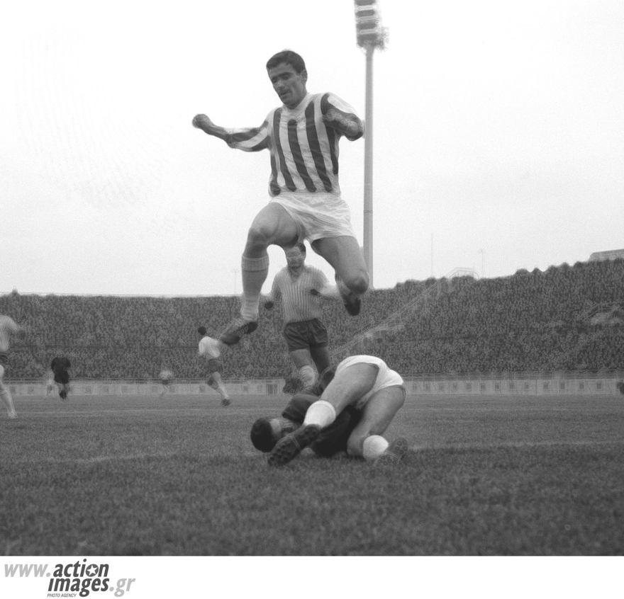 Πέθανε ο θρυλικός άσος του Ολυμπιακού Νίκος Γιούτσος - Πώς από την Ουγγαρία βρέθηκε στον Πειραιά και τα σπουδαία επιτεύγματά του