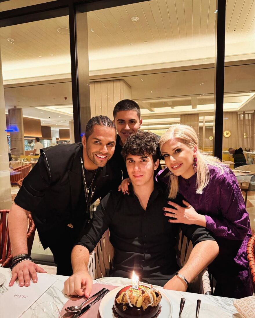 O Γιώργος Τσαλίκης μας δείχνει τον 18χρονο γιο του: «Το γλυκό μας αγόρι έγινε άντρας»