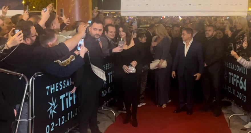 Μόνικα Μπελούτσι: Για φαγητό στα Λαδάδικα μετά το πανδαιμόνιο στην Αριστοτέλους (βίντεο + φωτογραφίες)